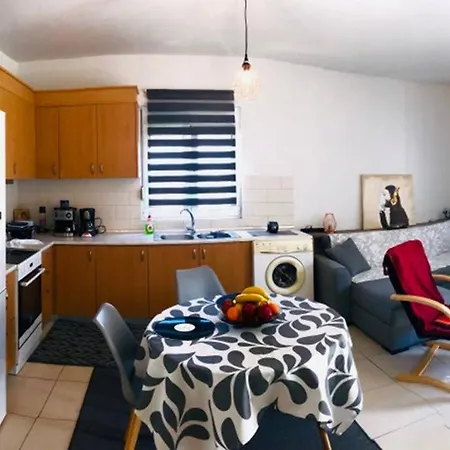 Prince Oliver Apartment *